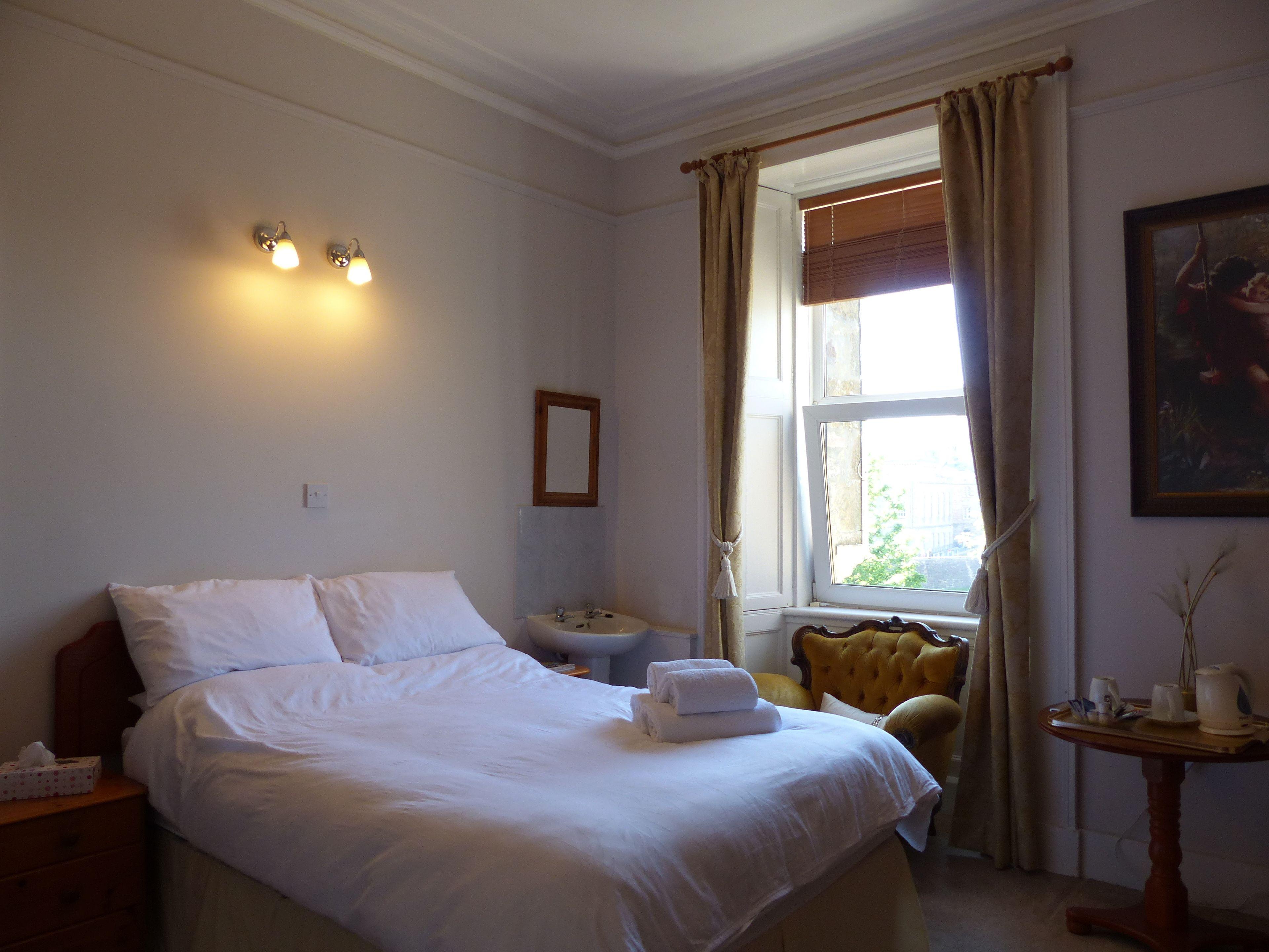 Castle Viewpoint B&B - Inverness — Photos 2